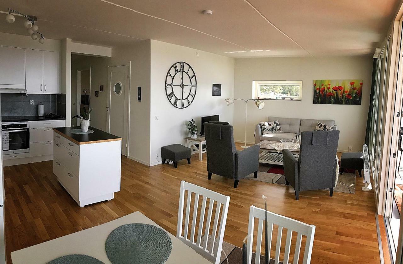 Visby Snack Havsutsikt Apartment Ngoại thất bức ảnh